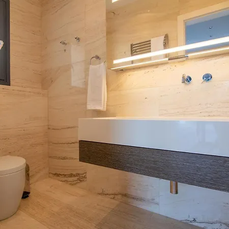 Apartamento F & B Summer Family - Kassandra -
