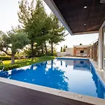 F & B Summer Family - Kassandra - Apartament *