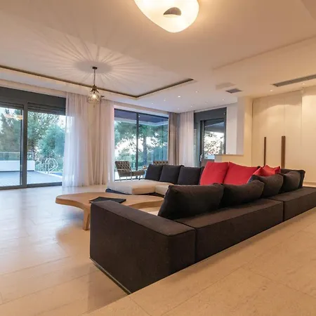 F & B Summer Family - Kassandra - *