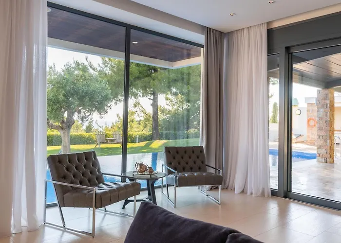 F & B Summer Family - Kassandra - * Siviri