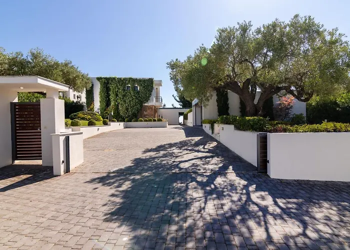 F & B Summer Family - Kassandra - Daire Siviri